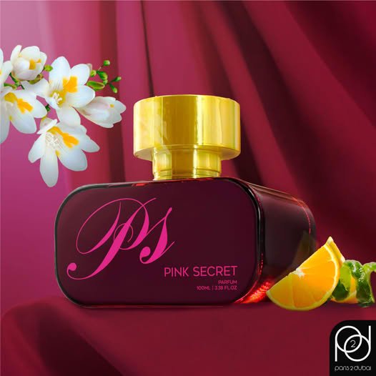 Pink Secret - Dylan Purple by Versace - Paris 2 Dubai - Scentify